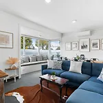 Central City Villa Perfect For Up To 12-Guests