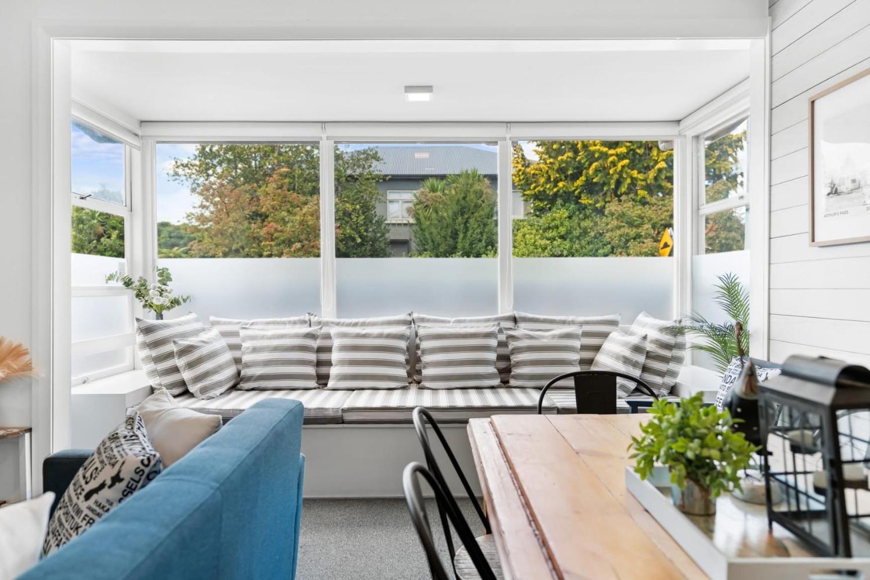 Perfect For Up To 12-guests